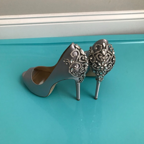 Badgley Mischka heels - Picture 2 of 6